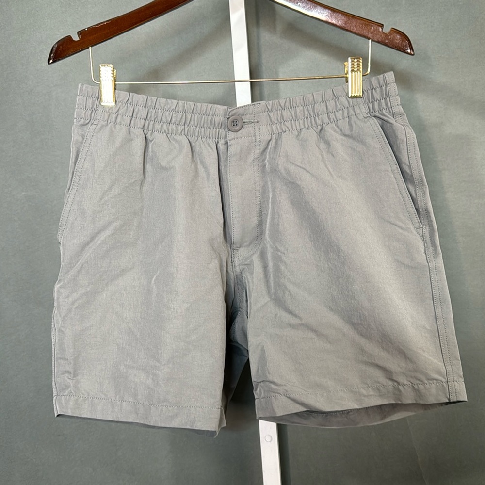 Docker's Men's Gray Rec Hike Shorts Size Medium